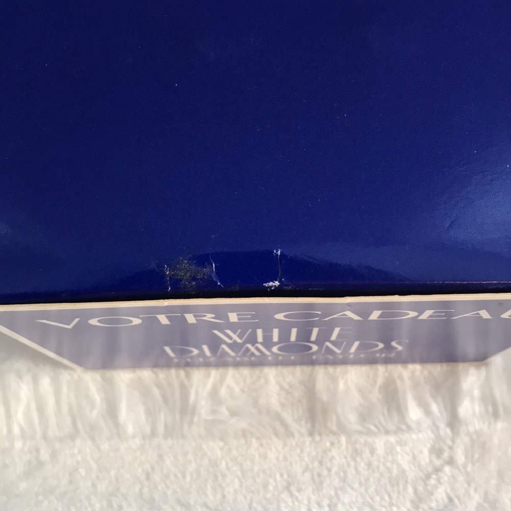 ❗️LAST CHANCE- Vintage ELIZABETH TAYLOR White Diamonds Watch & Earrings Gift Set - Picture 11 of 11